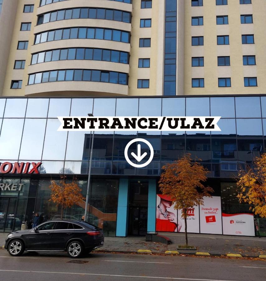 Luxury Apartment Karic Free Parking Tuzla Esterno foto