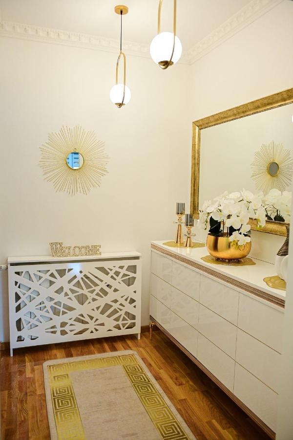 Luxury Apartment Karic Free Parking Tuzla Esterno foto