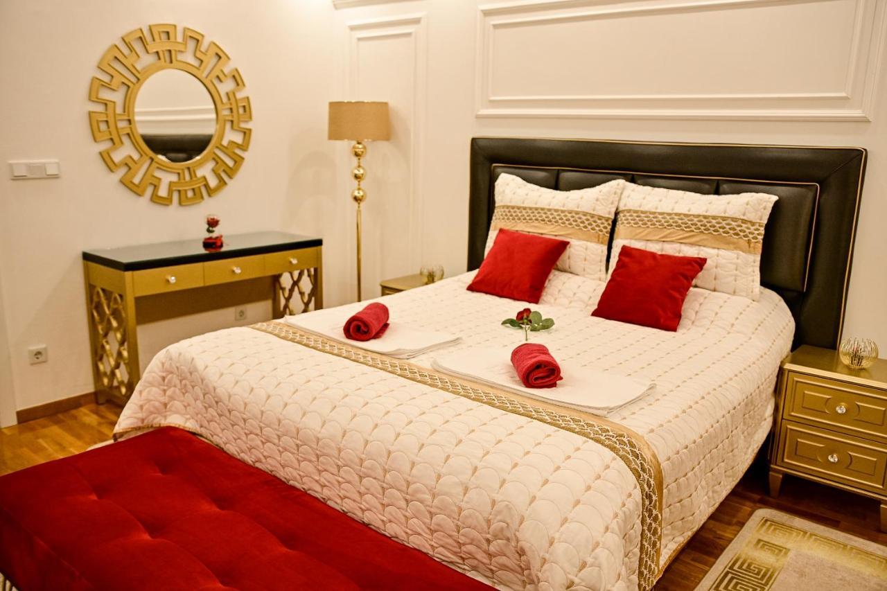 Luxury Apartment Karic Free Parking Tuzla Esterno foto