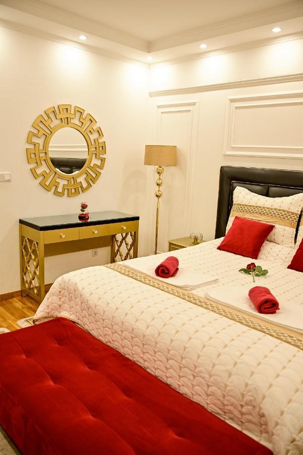 Luxury Apartment Karic Free Parking Tuzla Esterno foto