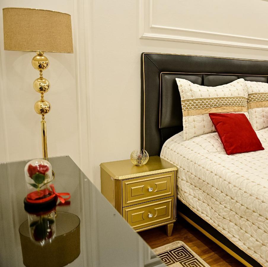 Luxury Apartment Karic Free Parking Tuzla Esterno foto